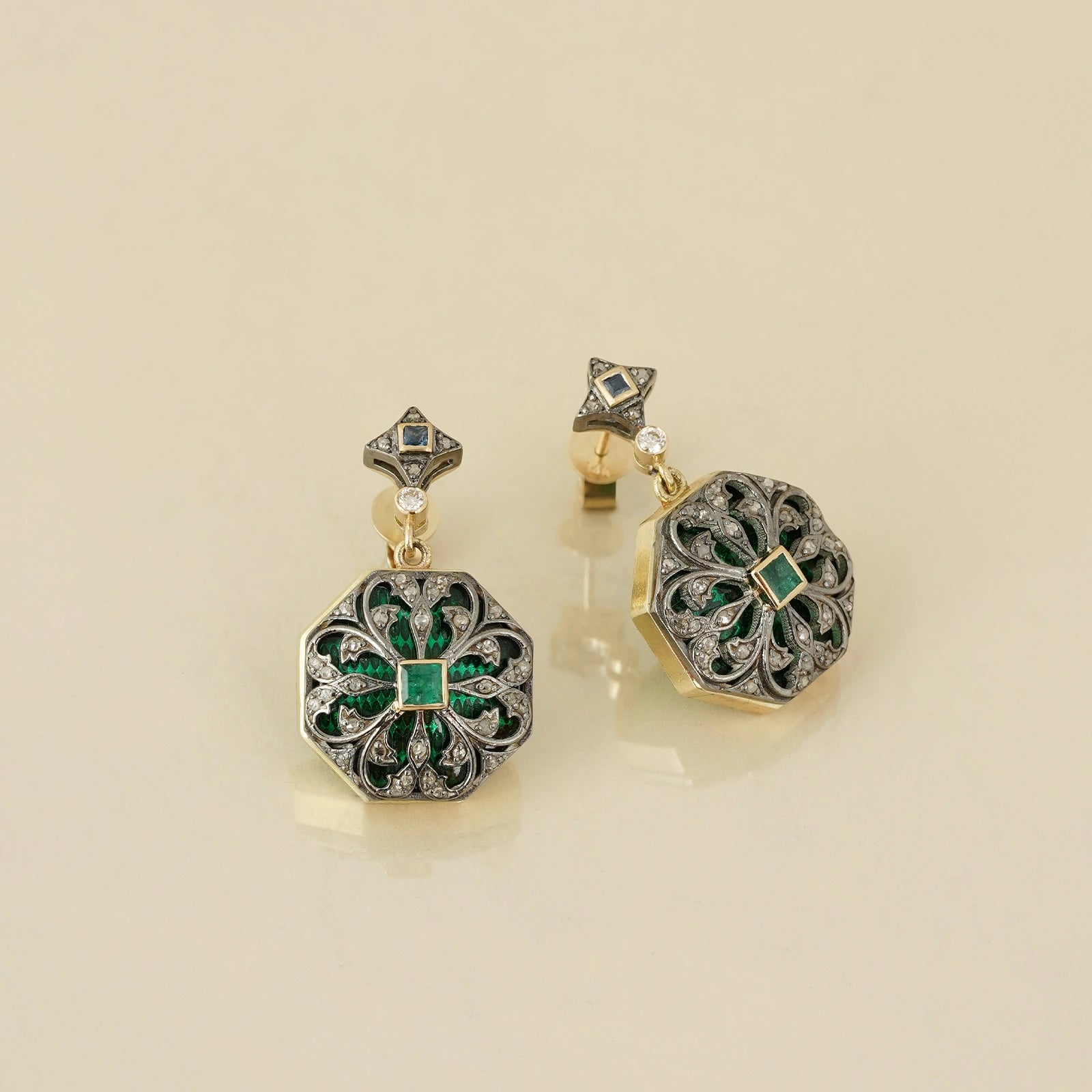 Emir Mini Earrings