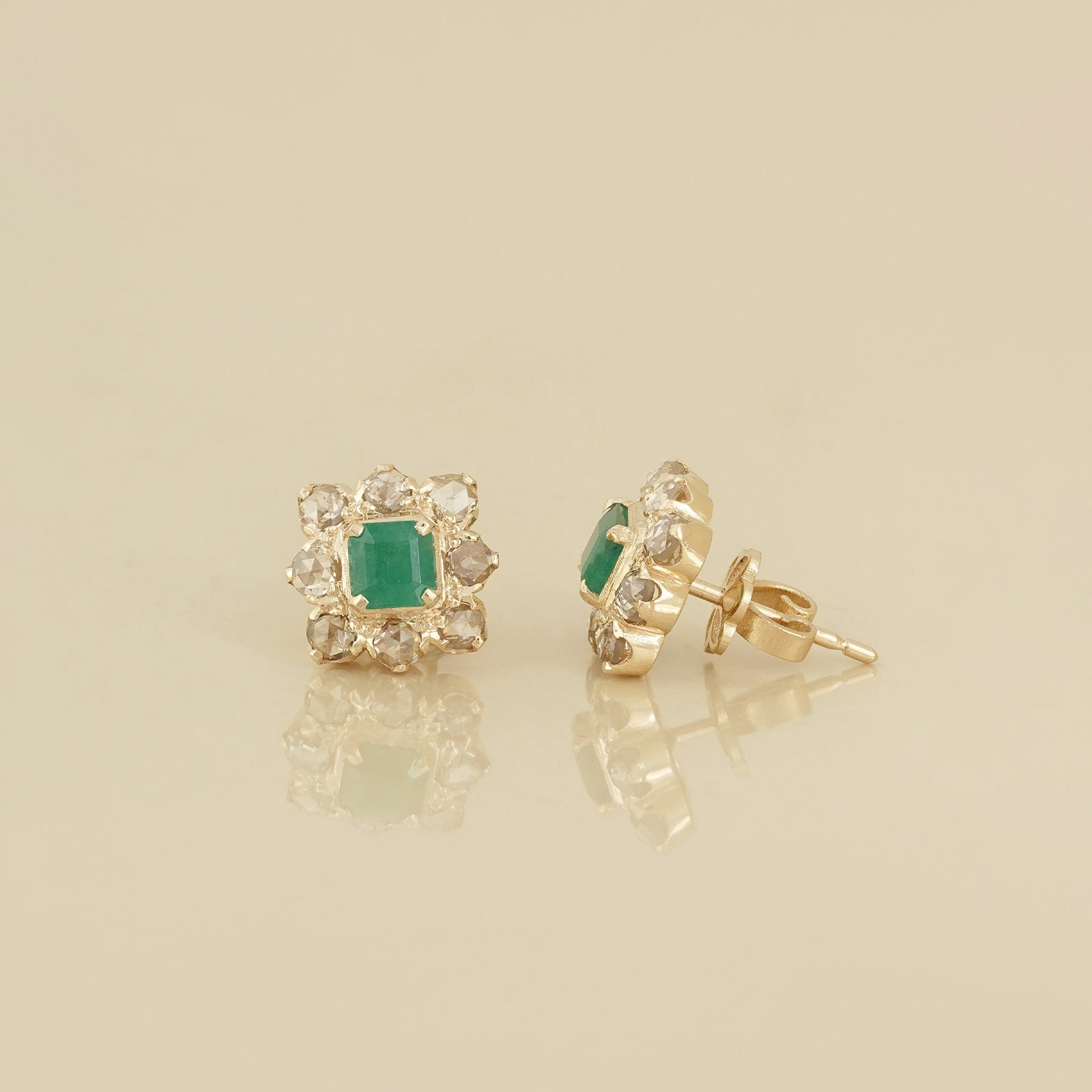 Julia Emerald Ear Studs