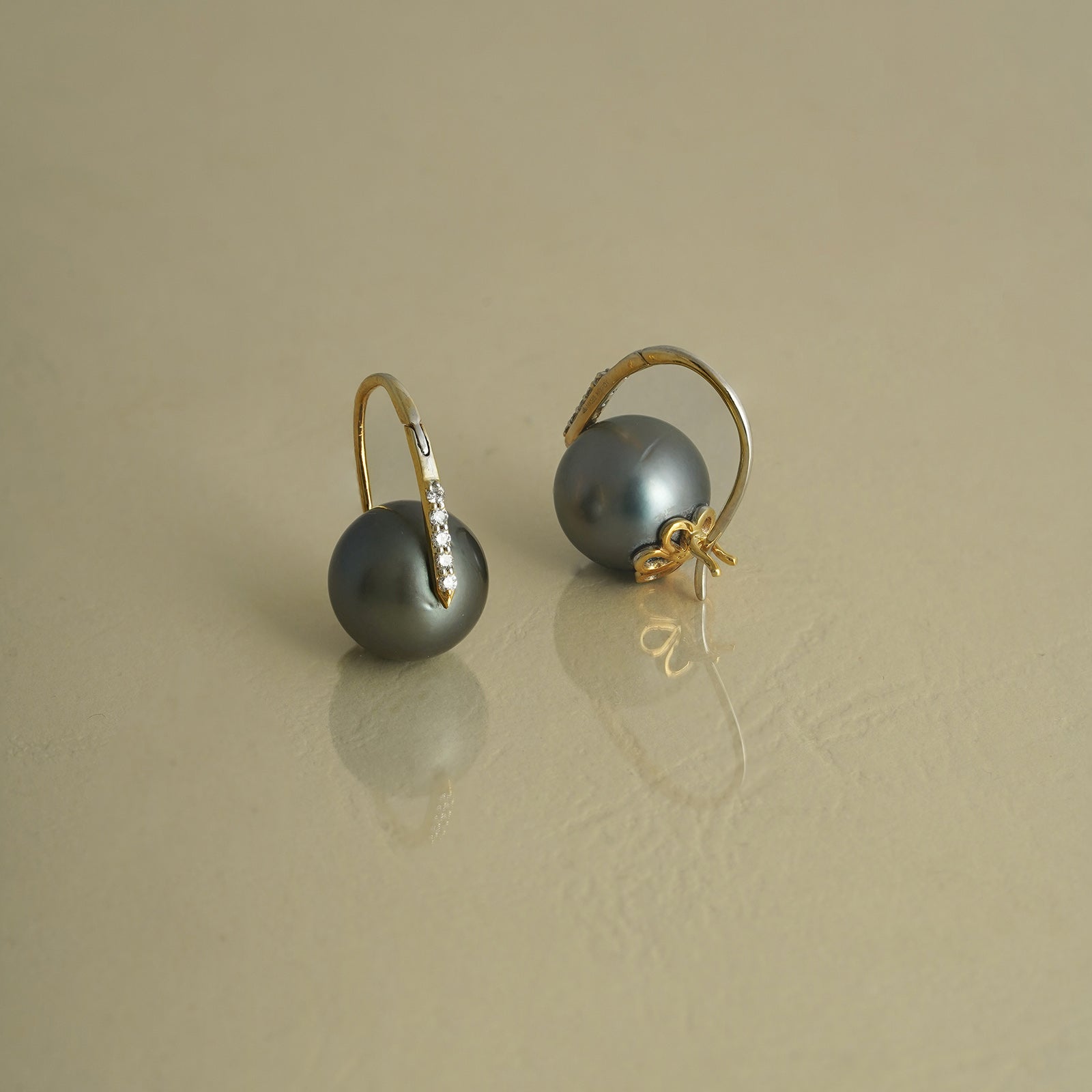 Grace Kelly Tahitian Pearl Earrings