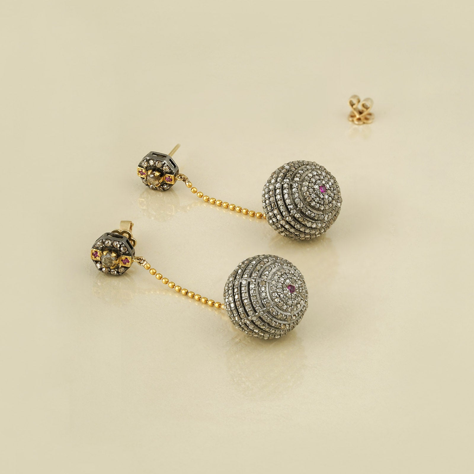 Luna earrings