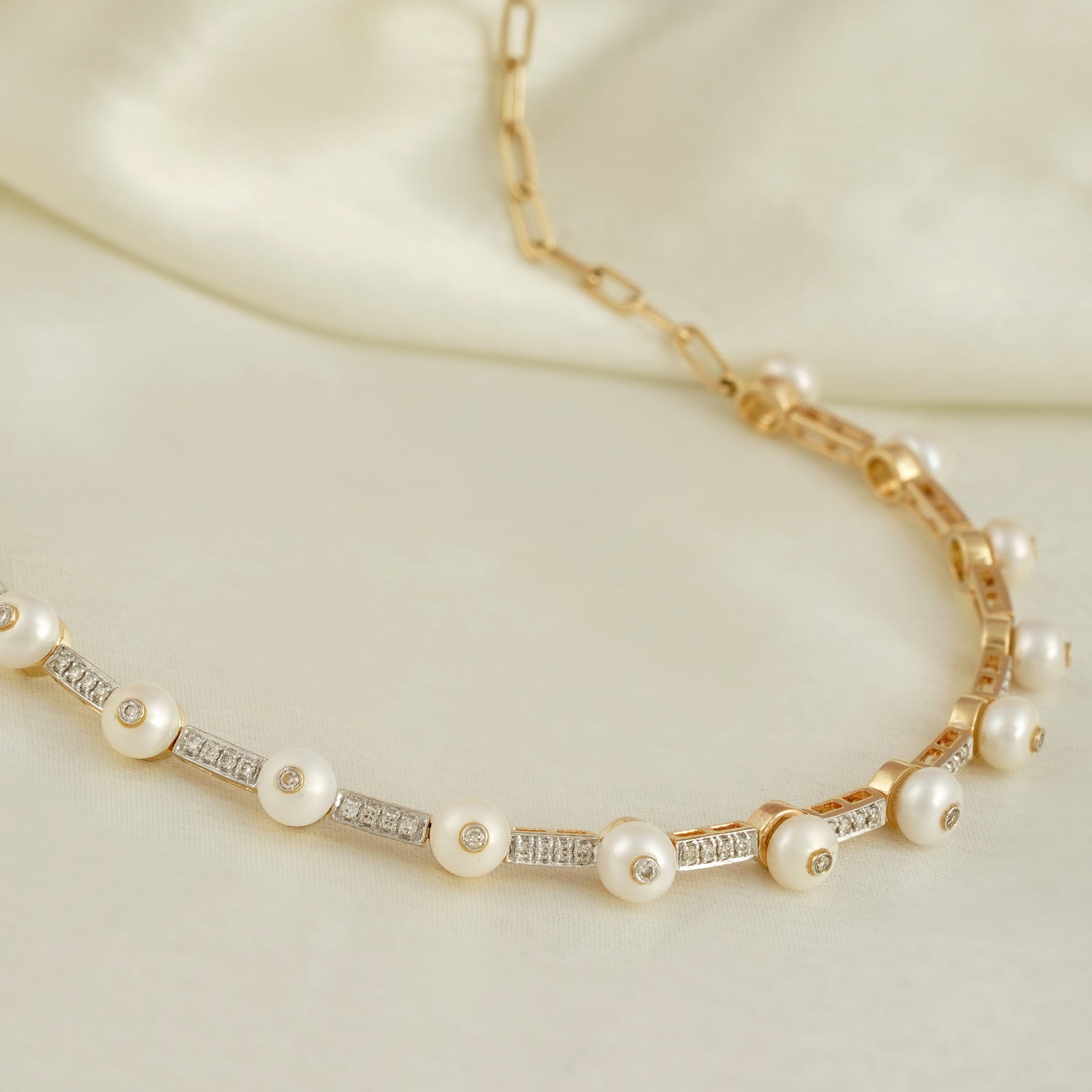 Chicago Necklace