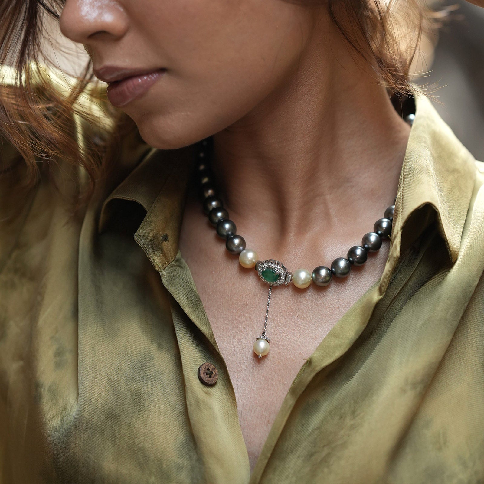 Tahiti Pearls Emerald Diamond and Gold Necklace