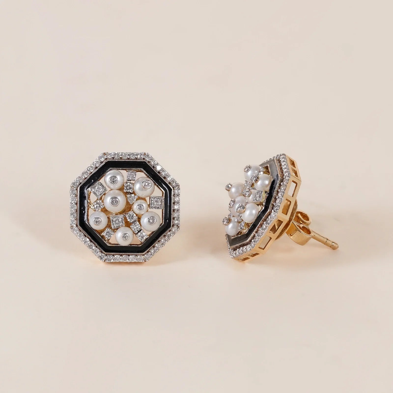 Cleo Snow Ear Studs
