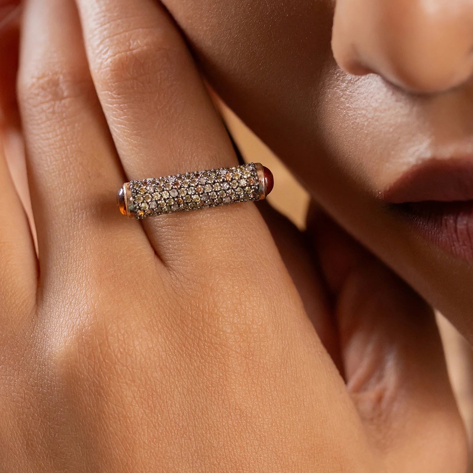 Faye Bar Ring