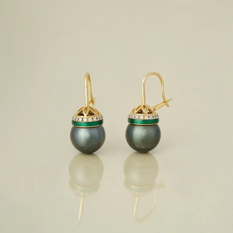 Chloe Tahitian Pearl Earrings