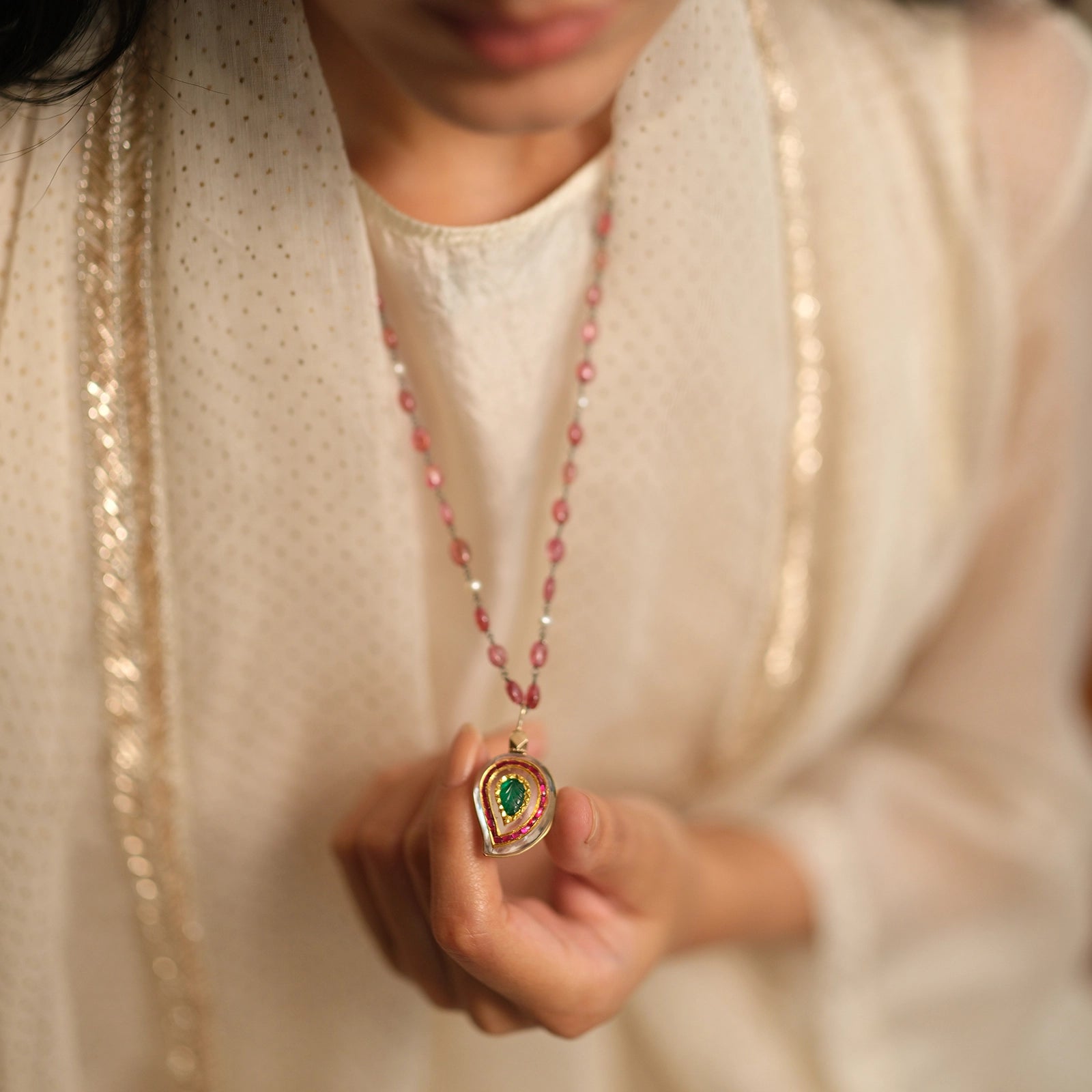 Indore Chain Pendant Necklace