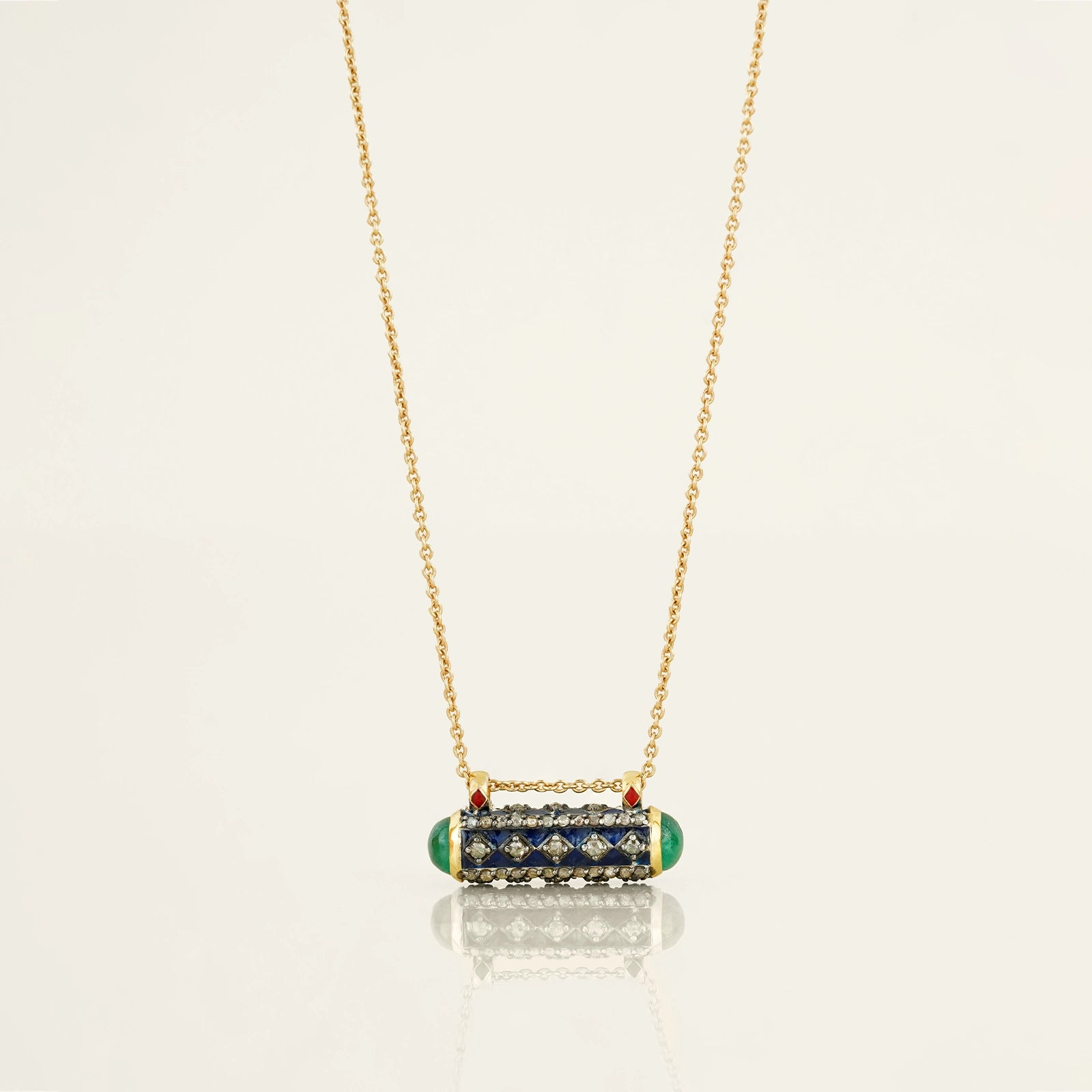 Fira Pendant Necklace