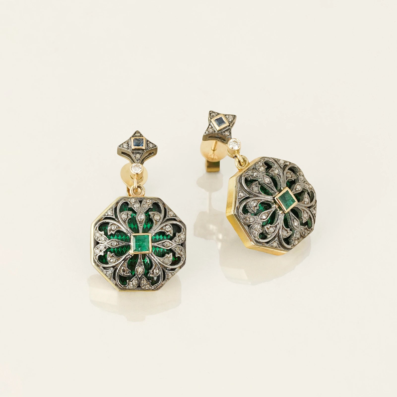 Emir Mini Earrings