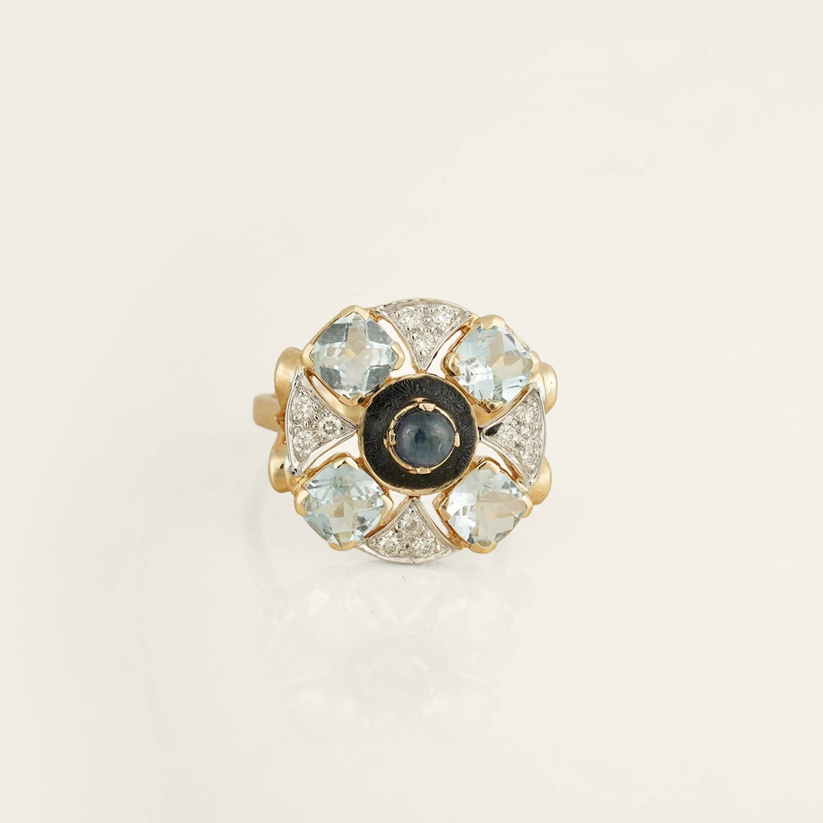 Zaha Ring