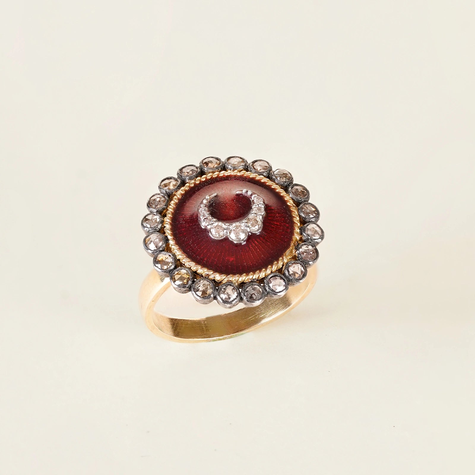 Sarai Crimson Ring
