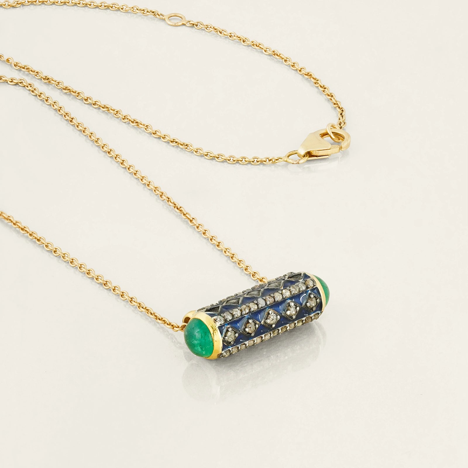 Fira Pendant Necklace