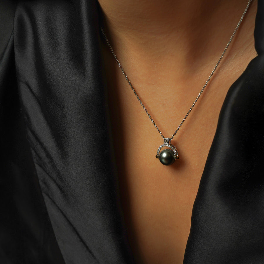 Grace Kelly Tahitian Pearl Pendant Necklace
